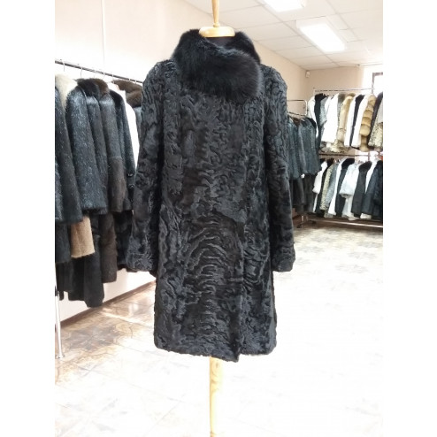 Шуба из каракуля 