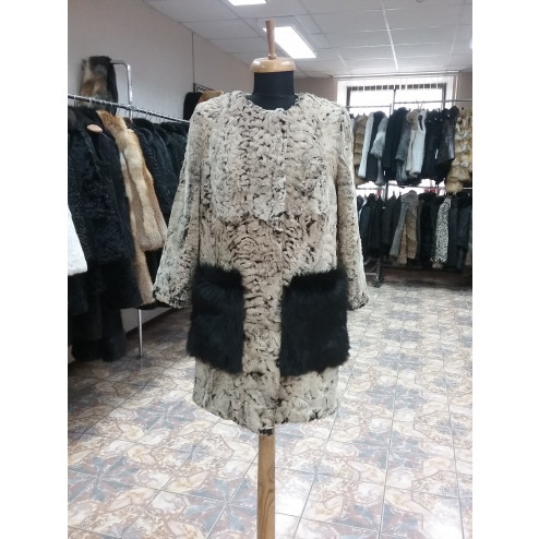 Полупальто из каракуля