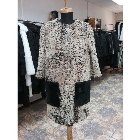 Полупальто из каракуля