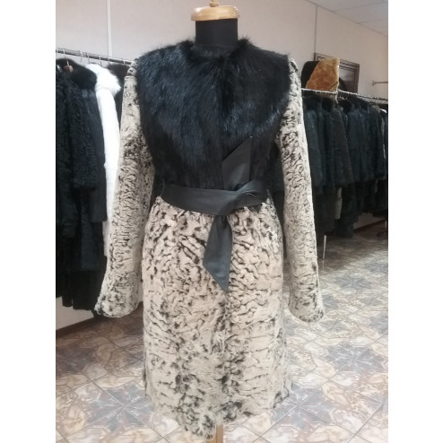 Полупальто из каракуля