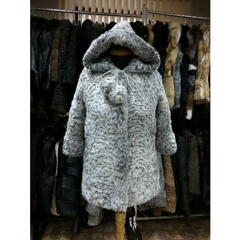 Детская шубка из каракуля 