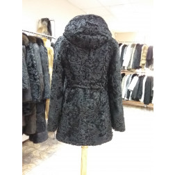 Полупальто из каракуля