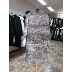 Пальто из каракуля 