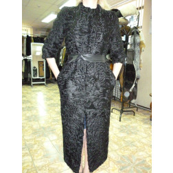 Пальто из каракуля