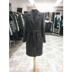 Пальто из каракуля