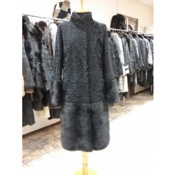 Пальто из каракуля